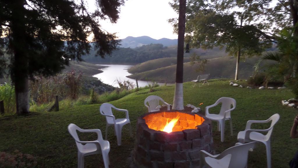 Pousada Canto Do Lago Piracaia Dış mekan fotoğraf